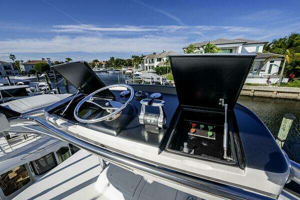 Viking Sport Tower Yacht For Sale