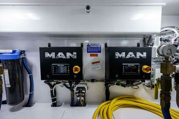 Viking Sport Tower Yacht For Sale