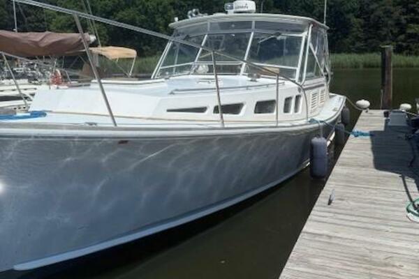 HALF SHELL 40ft Dyer Yacht For Sale