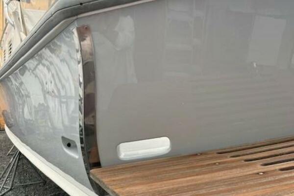 HALF SHELL 40ft Dyer Yacht For Sale