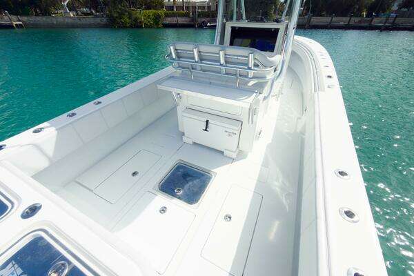 Contender 32 ST Yacht For Sale