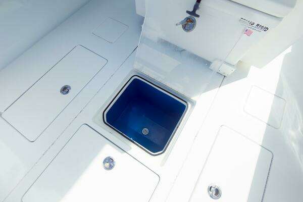 Contender 32 ST Yacht For Sale