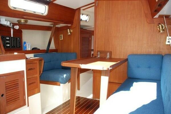 28ft Tartan Yacht For Sale