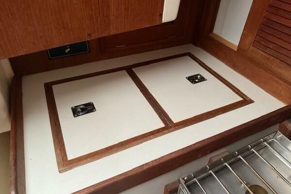 28ft Tartan Yacht For Sale