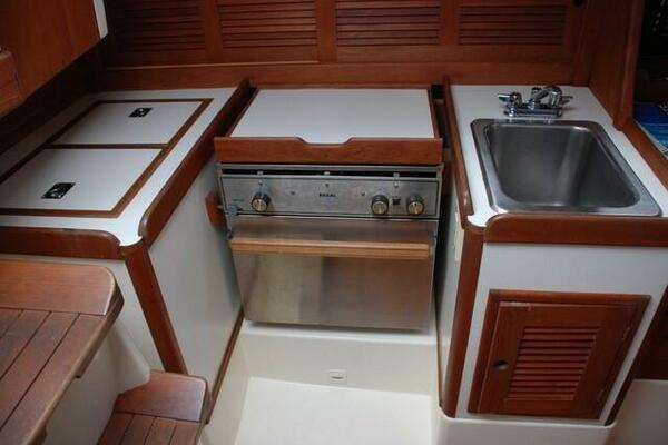 28ft Tartan Yacht For Sale