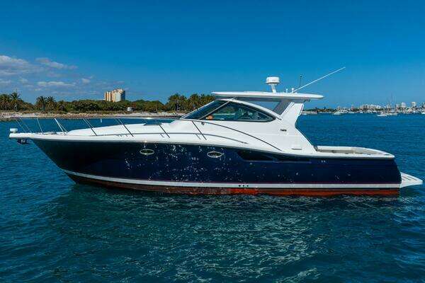 Tiara Yachts 4200 Open Yacht For Sale