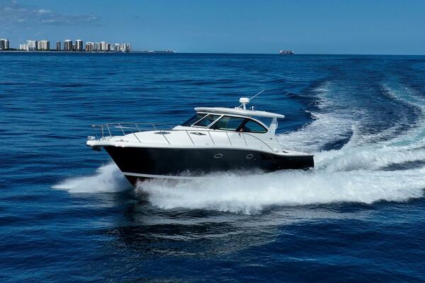 Blue Pearl 42ft Tiara Yachts Yacht For Sale