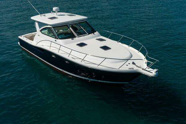 Tiara Yachts 4200 Open Yacht For Sale