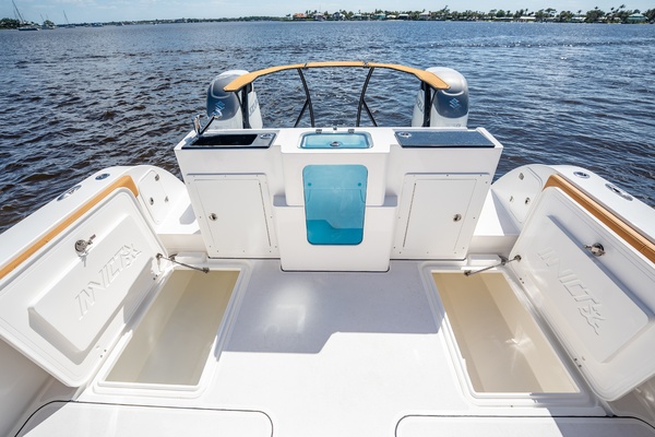 29ft MVI Yacht For Sale