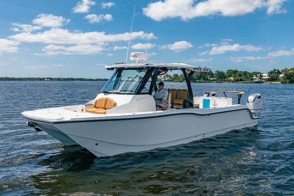 29ft MVI Yacht For Sale