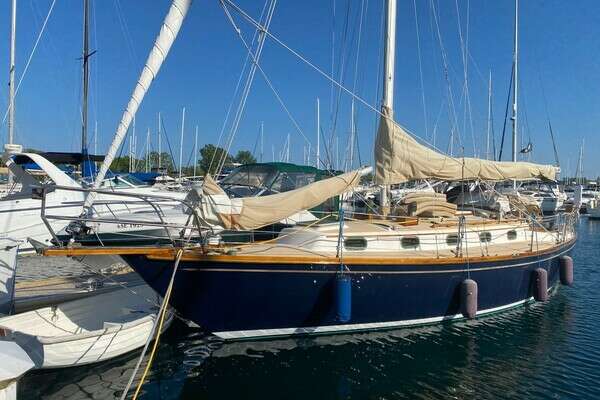 36-ft-Cape Dory-1987-Cape Dory 36-Liberty Kent New York United States  yacht for sale