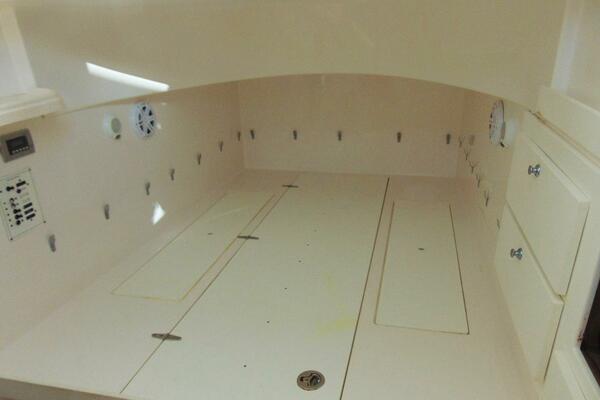 HOOKEN UP 39ft Stamas Yacht For Sale