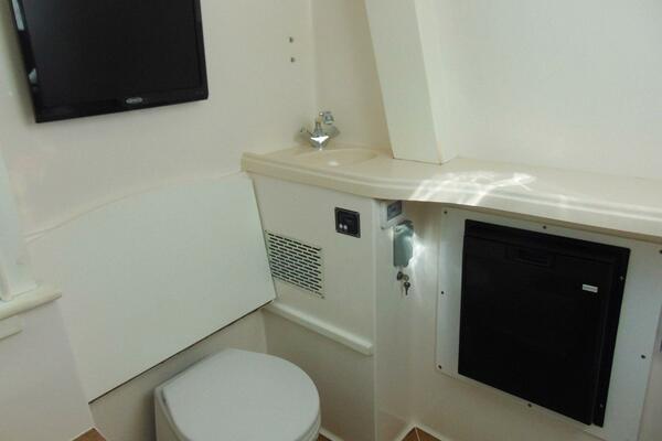 HOOKEN UP 39ft Stamas Yacht For Sale