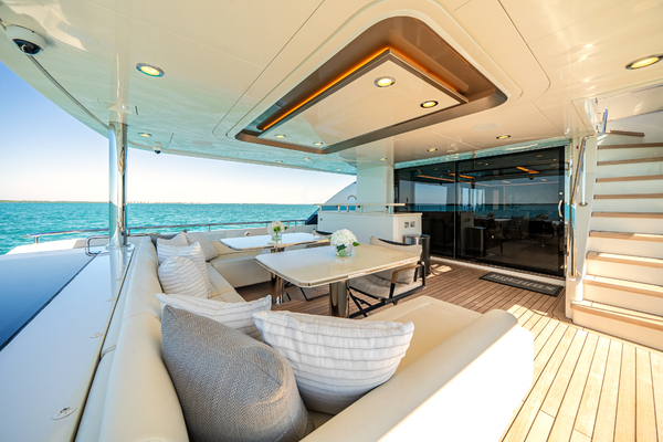 120ft Ocean Alexander Yacht For Sale