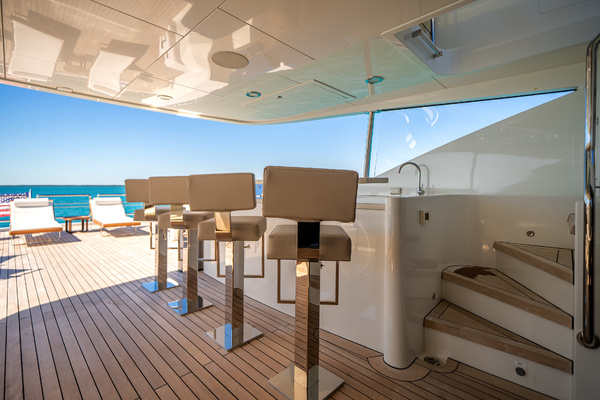 120ft Ocean Alexander Yacht For Sale