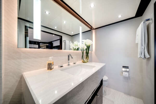 Ocean Alexander 37 L Yacht For Sale