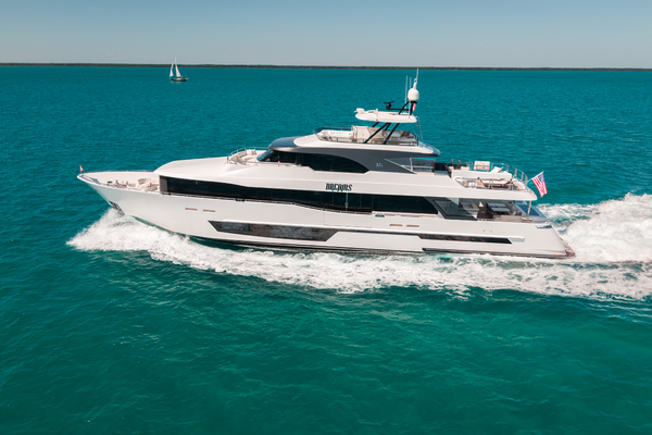 120ft Ocean Alexander Yacht For Sale