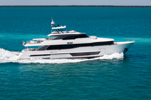 120ft Ocean Alexander Yacht For Sale