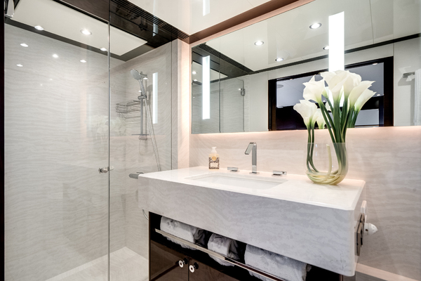 120ft Ocean Alexander Yacht For Sale