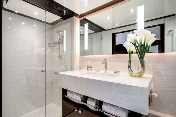 Ocean Alexander 37 L Yacht For Sale