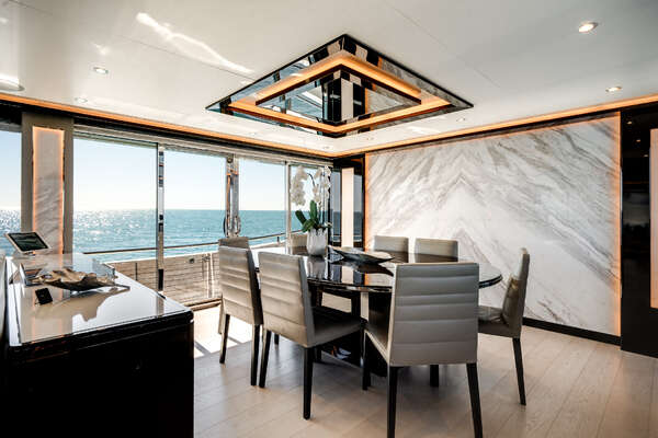 Ocean Alexander 37 L Yacht For Sale