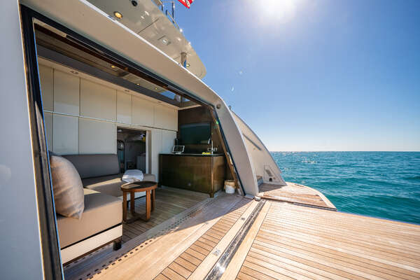 Ocean Alexander 37 L Yacht For Sale