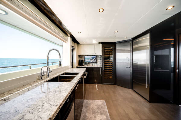 Ocean Alexander 37 L Yacht For Sale