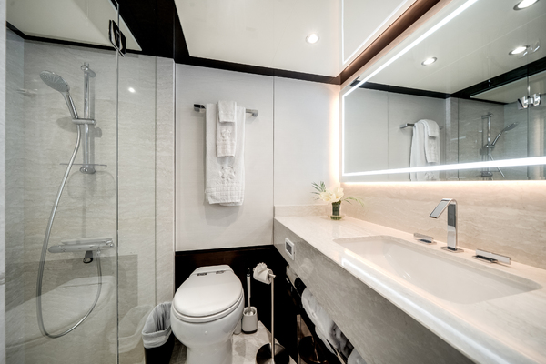 120ft Ocean Alexander Yacht For Sale