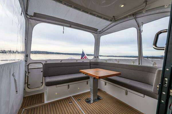 Nimbus 405C Yacht For Sale