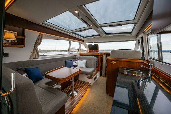 Nimbus 405C Yacht For Sale