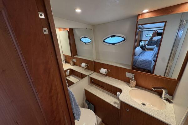 LOLA S ARK III 45ft Silverton Yacht For Sale