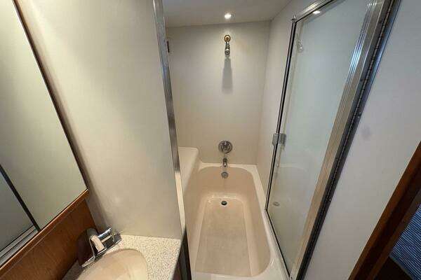 Silverton 453 Motor Yacht Yacht For Sale