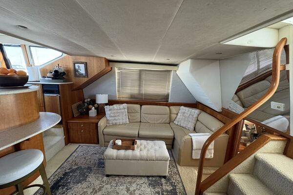 LOLA S ARK III 45ft Silverton Yacht For Sale