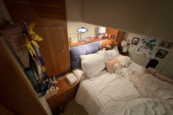 LOLA S ARK III 45ft Silverton Yacht For Sale