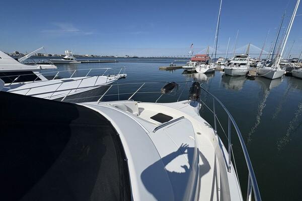 LOLA S ARK III 45ft Silverton Yacht For Sale