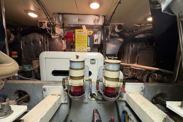 Silverton 453 Motor Yacht Yacht For Sale