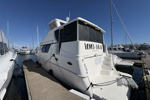 LOLA S ARK III 45ft Silverton Yacht For Sale