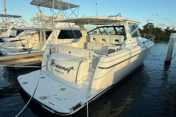 40-ft-Tiara Yachts-2002-4000 Express-Bravant Ponce  Puerto Rico  yacht for sale