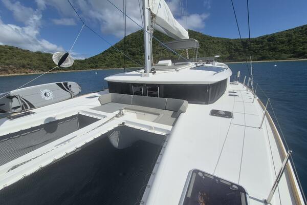 Miss Summer 45ft Lagoon Yacht For Sale