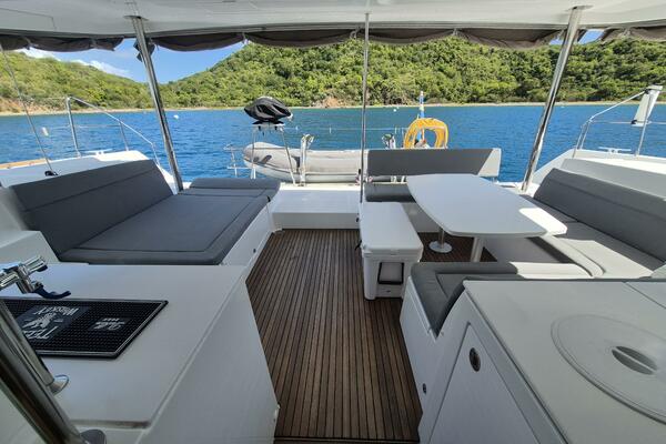 Miss Summer 45ft Lagoon Yacht For Sale