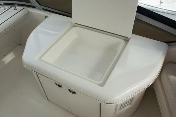 Still Waters 44ft Sea Ray Yacht For Sale