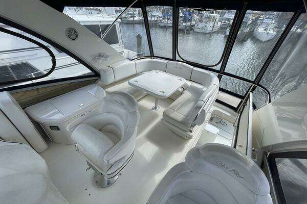Sea Ray 44 Sedan Bridge Yacht For Sale