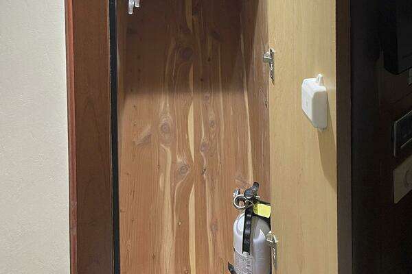 Sea Ray 44 Sedan Bridge Yacht For Sale