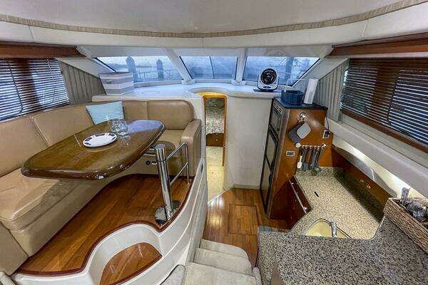 2007 Sea Ray 44