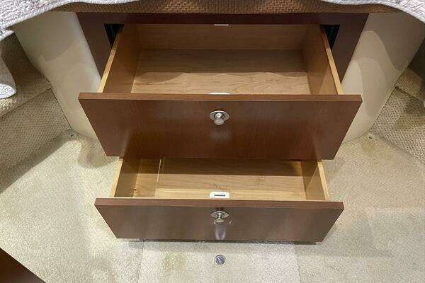 Sea Ray 44 Sedan Bridge Yacht For Sale