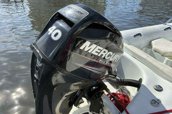 Sea Ray 44 Sedan Bridge Yacht For Sale