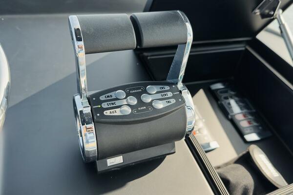 Viking 68 JO-LI - Exterior Flybridge