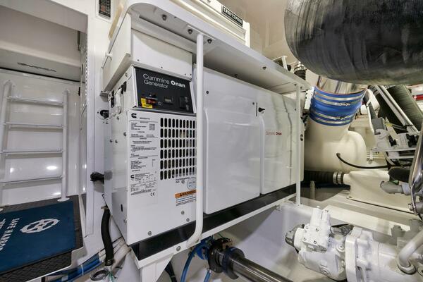 Viking 68 JO-LI - Engine Room