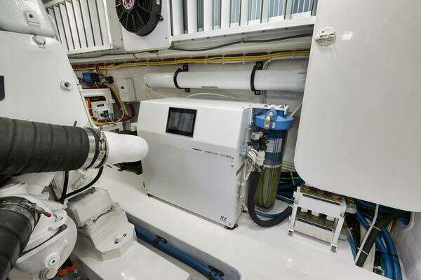 Viking 68 Convertible Yacht For Sale