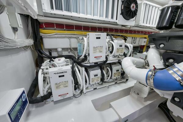 Viking 68 JO-LI - Engine Room